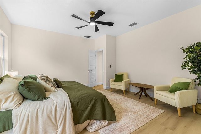 8646 100th Avenue, Vero Beach, FL 32967