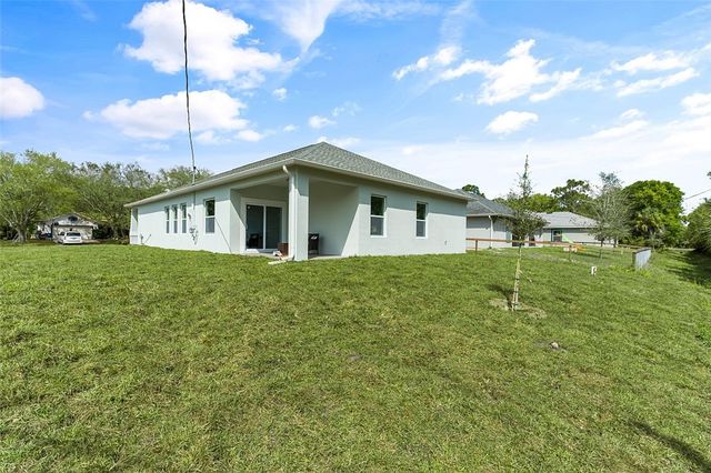 8646 100th Avenue, Vero Beach, FL 32967