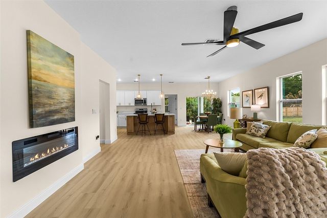 8646 100th Avenue, Vero Beach, FL 32967