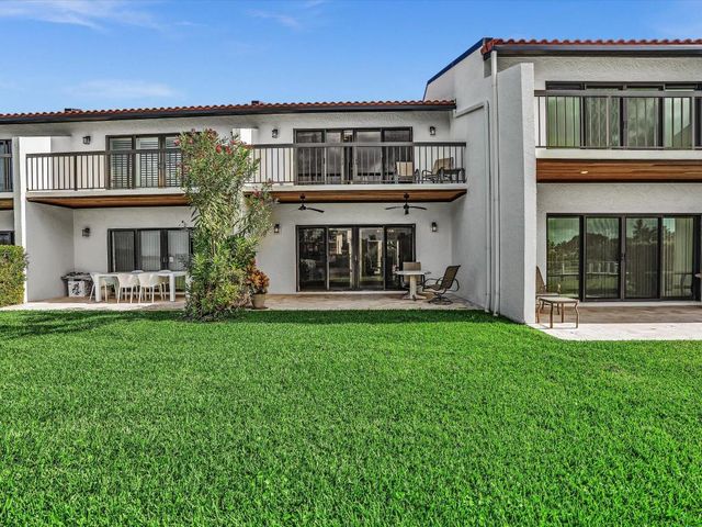 3474 S Ocean Boulevard 3, Palm Beach, FL 33480