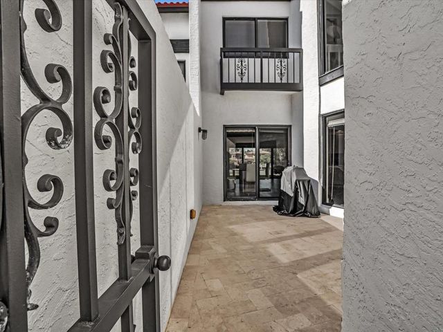 3474 S Ocean Boulevard 3, Palm Beach, FL 33480