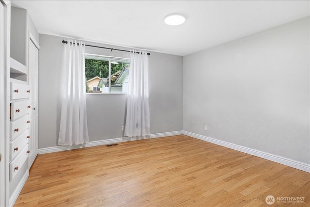 2120 Ginko Street SE, Auburn, WA 98092