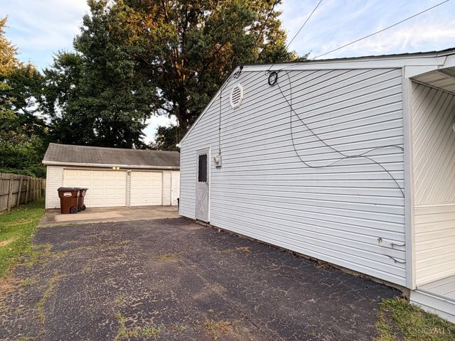 3407 Redskin Drive, Colerain Twp, OH 45251