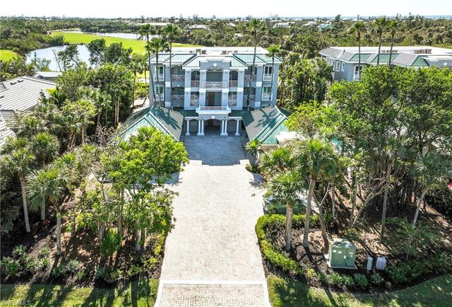 5775 Baltusrol CT # 302, Sanibel, FL 33957