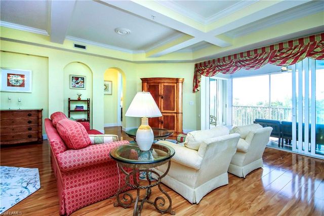 5775 Baltusrol CT # 302, Sanibel, FL 33957