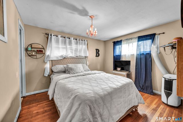 42 Amherst Street, Hartford, CT 06114