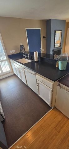 2867 S Fairview F, Santa Ana, CA 92704