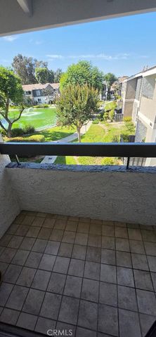 2867 S Fairview F, Santa Ana, CA 92704