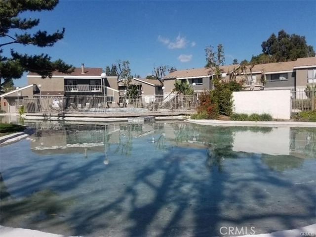 2867 S Fairview F, Santa Ana, CA 92704
