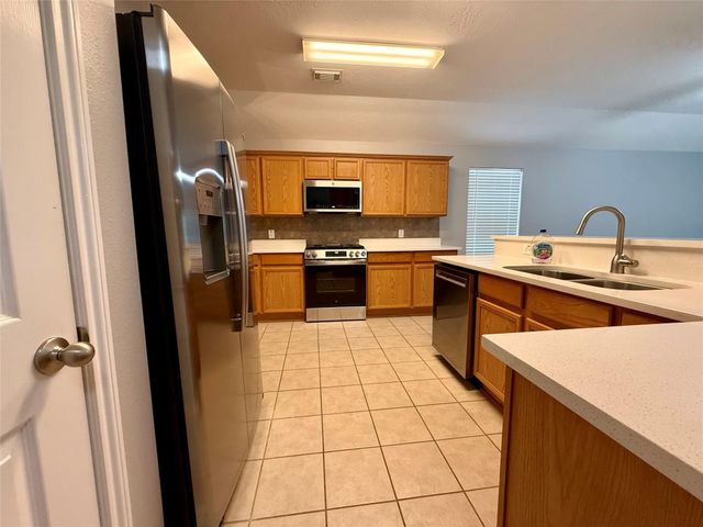 6733 Hidden Colony Lane, Dickinson, TX 77539