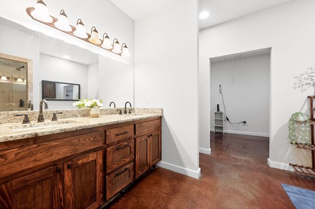 13050 County Road 4016, Kemp, TX 75143