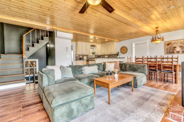 80 Hidden Falls Road, Maggie Valley, NC 28751