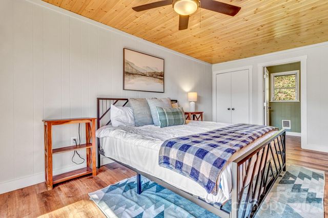 80 Hidden Falls Road, Maggie Valley, NC 28751