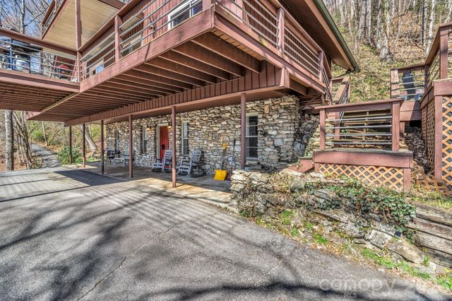 80 Hidden Falls Road, Maggie Valley, NC 28751