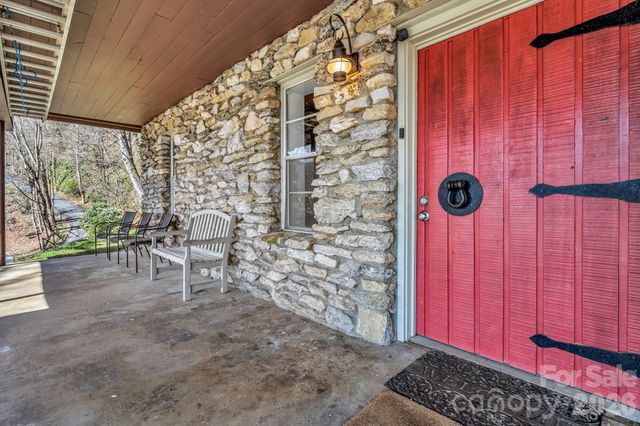 80 Hidden Falls Road, Maggie Valley, NC 28751
