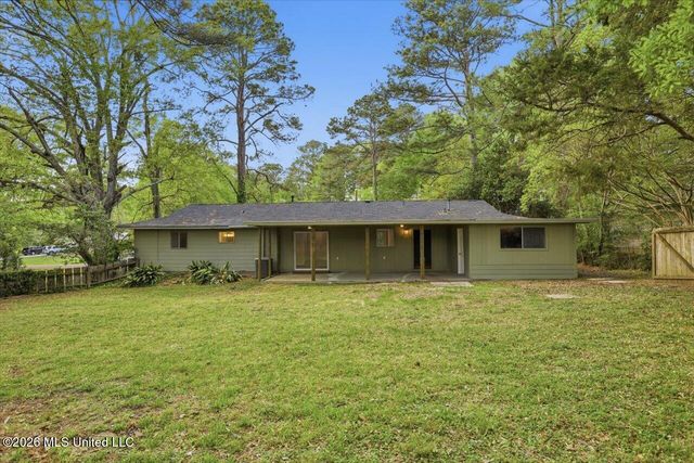 106 Murial Street, Clinton, MS 39056