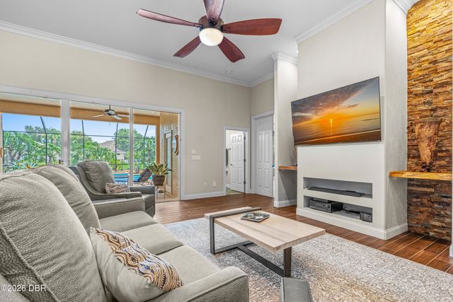 6067 Sabal Crossing Court, Port Orange, FL 32128