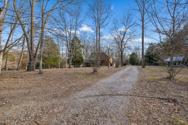 20151 Ben Fly Rd, Lyles, TN 37098