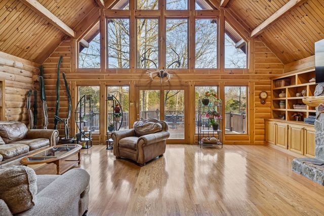 20151 Ben Fly Rd, Lyles, TN 37098