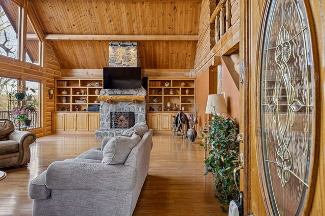 20151 Ben Fly Rd, Lyles, TN 37098