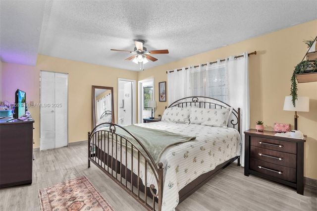 2324 Van Buren Street 204, Hollywood, FL 33020