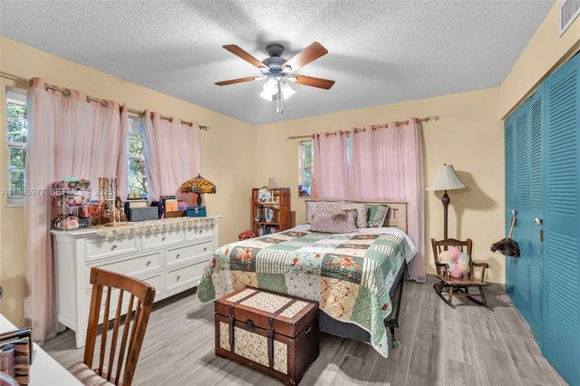 2324 Van Buren Street 204, Hollywood, FL 33020