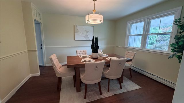 165 Merry Mount Drive, Warwick, RI 02888
