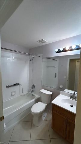 8490 Kingbird LOOP 930, Estero, FL 33967