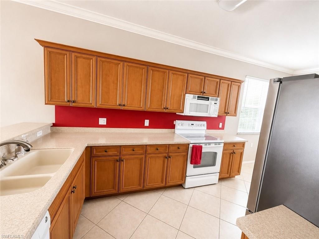8490 Kingbird LOOP 930, ESTERO, FL 33967 — photo 4