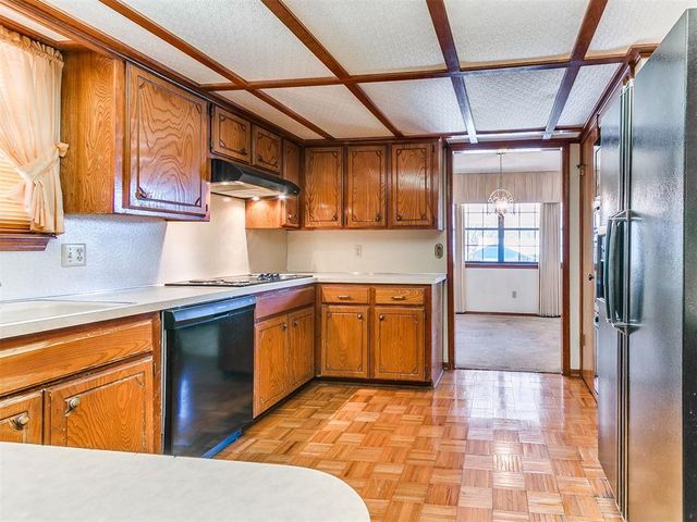 5725 N Rhode Island Avenue, Oklahoma City, OK 73111