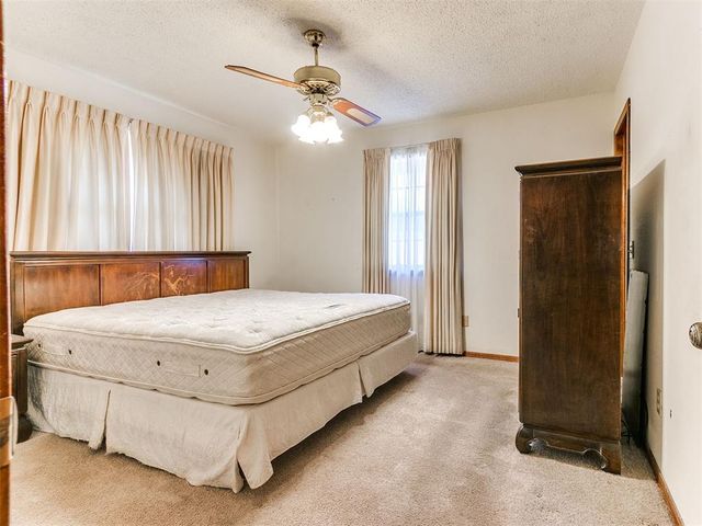 5725 N Rhode Island Avenue, Oklahoma City, OK 73111