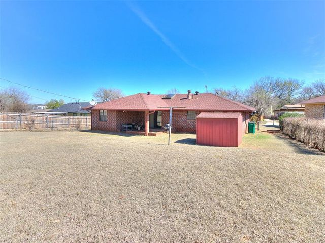 5725 N Rhode Island Avenue, Oklahoma City, OK 73111