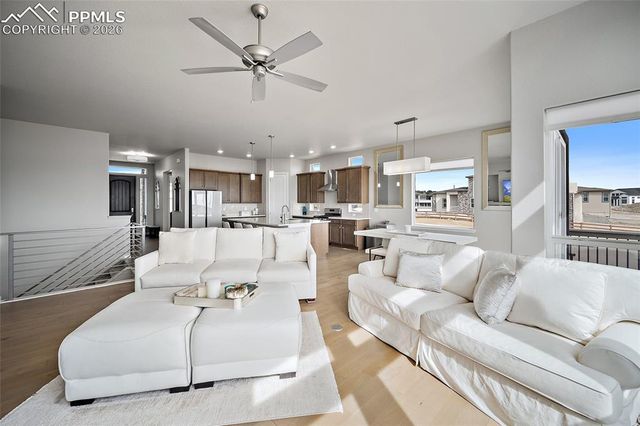 6427 Loaderman Drive, Colorado Springs, CO 80924