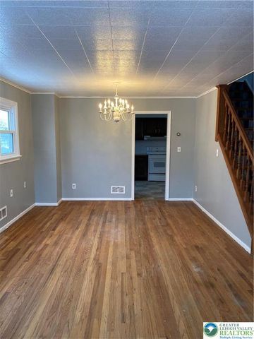 2121 Schoenersville Road, Bethlehem City, PA 18018