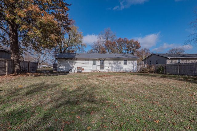 508 CHANDLER ST, Moberly, MO 65270