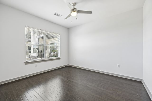 1638 54th Ave N Apt 202, Nashville, TN 37209
