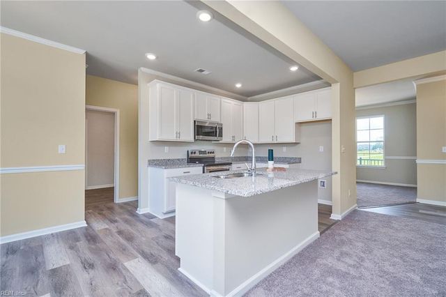 2204 Wilmington AVE, Chesapeake, VA 23321