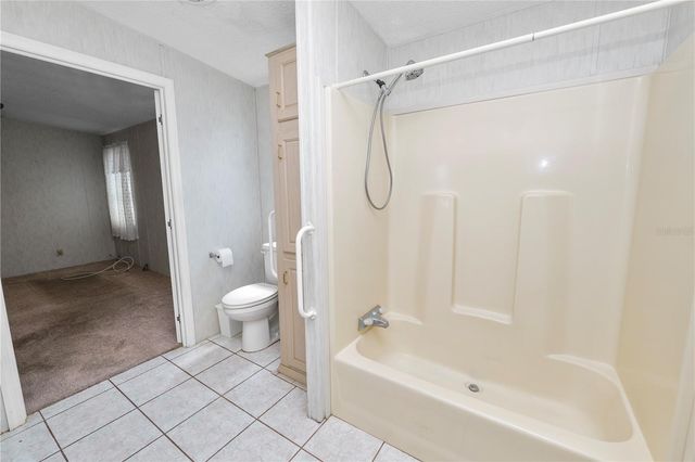 3562 LAZY LAKE DRIVE N, Lakeland, FL 33801
