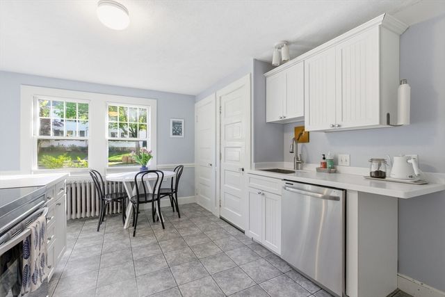 120 Summer Ave, Reading, MA 01867