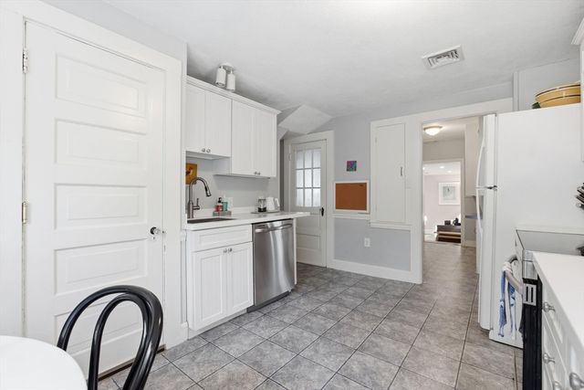 120 Summer Ave, Reading, MA 01867