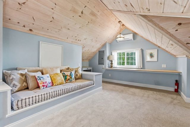 120 Summer Ave, Reading, MA 01867