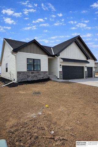 6328 N 208 Street, Elkhorn, NE 68022