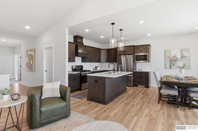 6328 N 208 Street, Elkhorn, NE 68022