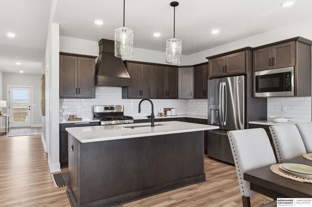 6328 N 208 Street, Elkhorn, NE 68022