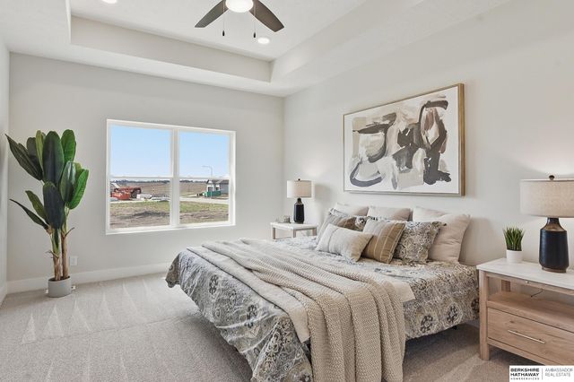 6328 N 208 Street, Elkhorn, NE 68022