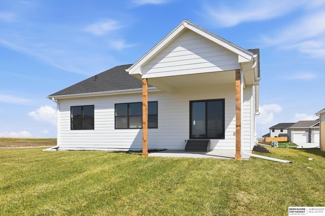 6328 N 208 Street, Elkhorn, NE 68022