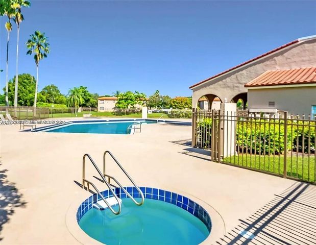 8710 SW 3rd Street 104, Pembroke Pines, FL 33025