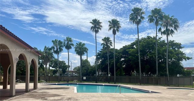 8710 SW 3rd Street 104, Pembroke Pines, FL 33025