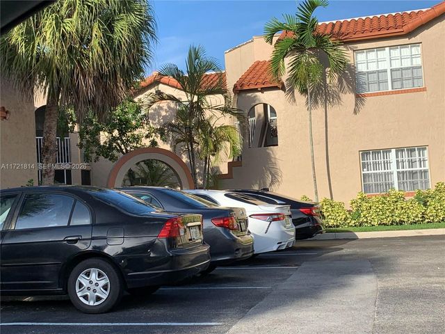 8710 SW 3rd Street 104, Pembroke Pines, FL 33025
