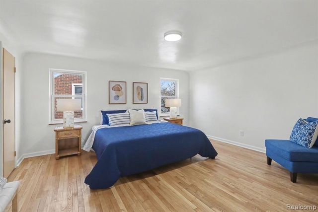 18428 Snowden Street, Detroit, MI 48235